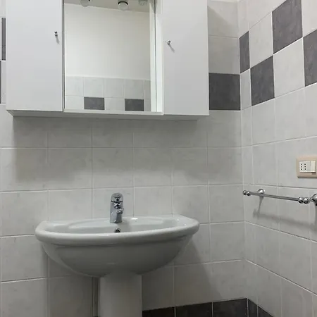 The Superior Apartment *